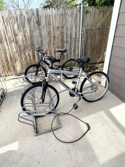 Appartement Walk To The Alamodome! Sleeps 6, Pet Friendly à San Antonio Extérieur photo